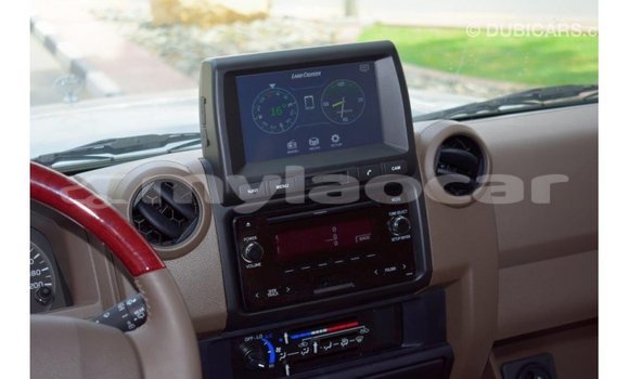 Acheter Import Voiture Toyota Land Cruiser Autre à Import - Dubai, Attapeu Province Acheter Import Voiture Toyota Land Cruiser Autre à Import - Dubai, Attapeu Province