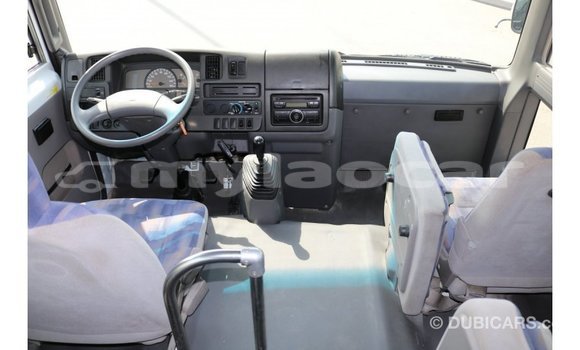 Buy Import Nissan Evalia White Truck in Import - Dubai in Attapeu Province Buy Import Nissan Evalia White Truck in Import - Dubai in Attapeu Province