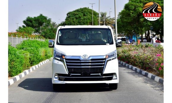 Buy Import Toyota Granvia White Car in Import - Dubai in Attapeu Province Buy Import Toyota Granvia White Car in Import - Dubai in Attapeu Province