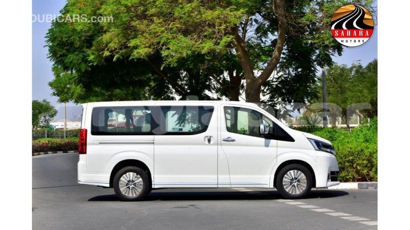 Big with watermark toyota granvia attapeu province import dubai 1987