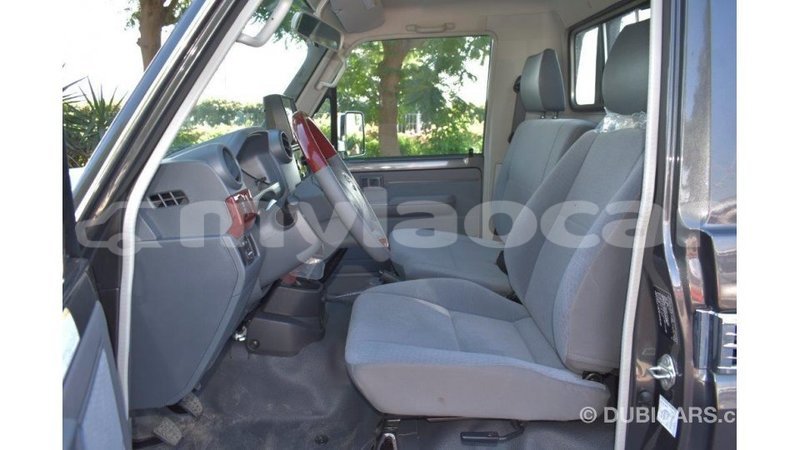 Big with watermark toyota land cruiser attapeu province import dubai 1988