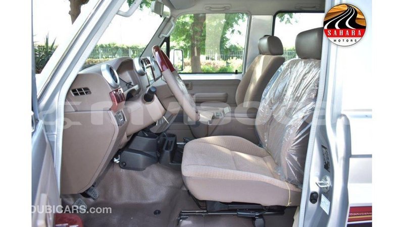 Big with watermark toyota land cruiser attapeu province import dubai 1989