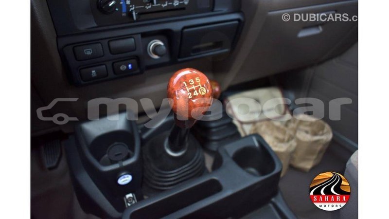 Big with watermark toyota land cruiser attapeu province import dubai 1989