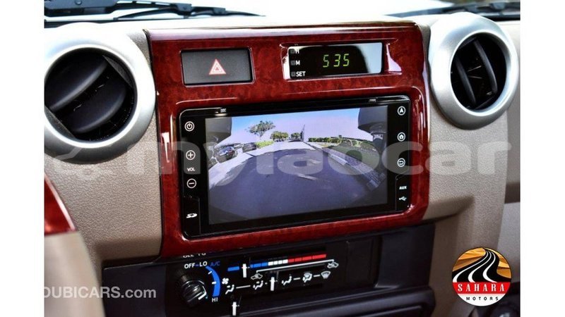 Big with watermark toyota land cruiser attapeu province import dubai 1989