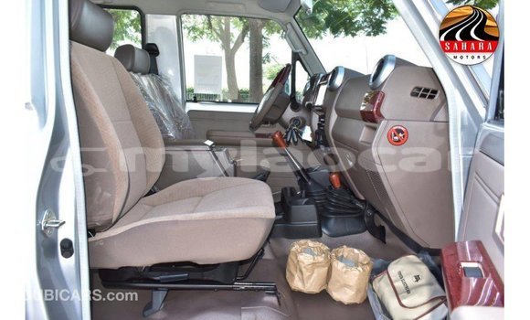 Buy Import Toyota Land Cruiser Other Car in Import - Dubai in Attapeu Province Buy Import Toyota Land Cruiser Other Car in Import - Dubai in Attapeu Province