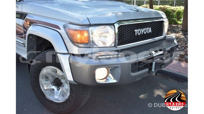 Big with watermark toyota land cruiser attapeu province import dubai 1989