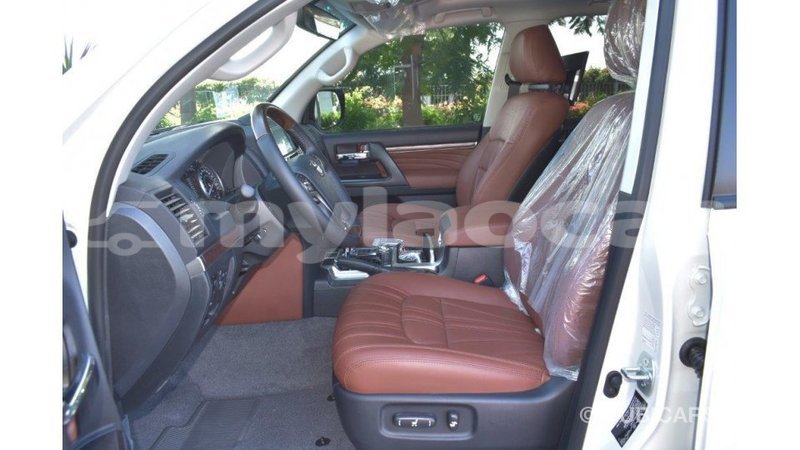 Big with watermark toyota land cruiser attapeu province import dubai 1990