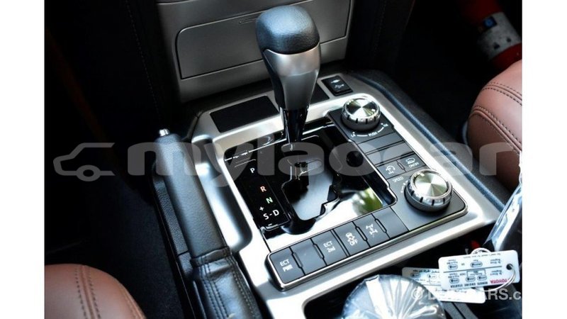 Big with watermark toyota land cruiser attapeu province import dubai 1990