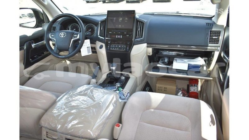 Big with watermark toyota land cruiser attapeu province import dubai 1991