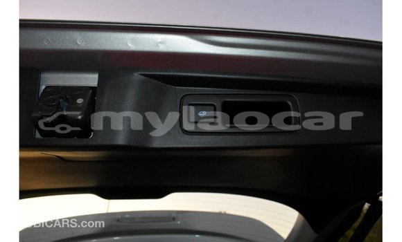 Acheter Import Voiture Toyota Fortuner Autre à Import - Dubai, Attapeu Province Acheter Import Voiture Toyota Fortuner Autre à Import - Dubai, Attapeu Province