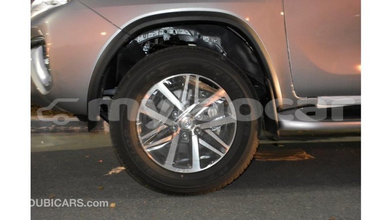 Big with watermark toyota fortuner attapeu province import dubai 1992