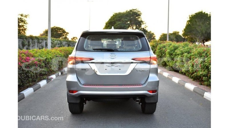 Big with watermark toyota fortuner attapeu province import dubai 1992