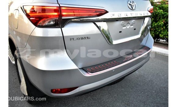 Acheter Import Voiture Toyota Fortuner Autre à Import - Dubai, Attapeu Province Acheter Import Voiture Toyota Fortuner Autre à Import - Dubai, Attapeu Province