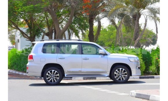 Buy Import Toyota Land Cruiser Other Car in Import - Dubai in Attapeu Province Buy Import Toyota Land Cruiser Other Car in Import - Dubai in Attapeu Province