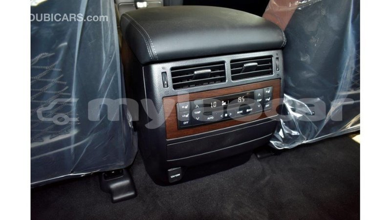 Big with watermark toyota land cruiser attapeu province import dubai 1993