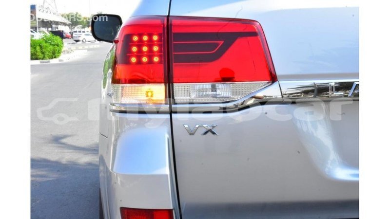 Big with watermark toyota land cruiser attapeu province import dubai 1993