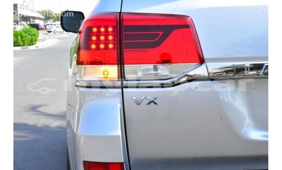 Buy Import Toyota Land Cruiser Other Car in Import - Dubai in Attapeu Province Buy Import Toyota Land Cruiser Other Car in Import - Dubai in Attapeu Province