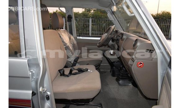 Buy Import Toyota Land Cruiser Other Car in Import - Dubai in Attapeu Province Buy Import Toyota Land Cruiser Other Car in Import - Dubai in Attapeu Province