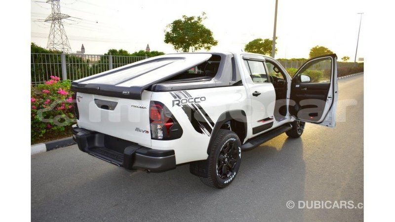 Big with watermark toyota hilux attapeu province import dubai 2002