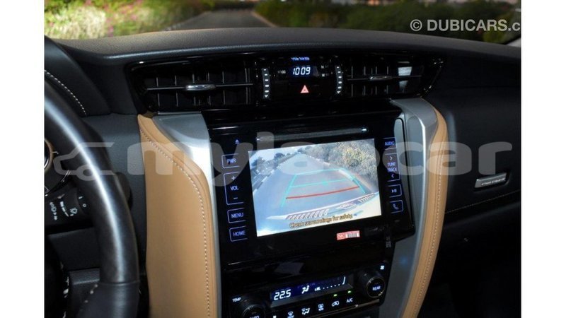 Big with watermark toyota fortuner attapeu province import dubai 2004