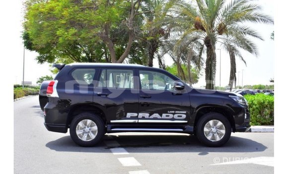 Acheter Import Voiture Toyota Prado Noir à Import - Dubai, Attapeu Province Acheter Import Voiture Toyota Prado Noir à Import - Dubai, Attapeu Province