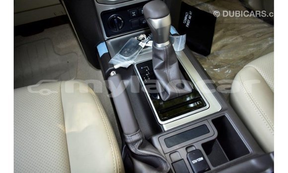 Acheter Import Voiture Toyota Prado Noir à Import - Dubai, Attapeu Province Acheter Import Voiture Toyota Prado Noir à Import - Dubai, Attapeu Province