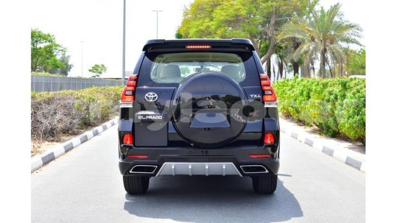 Big with watermark toyota prado attapeu province import dubai 2005