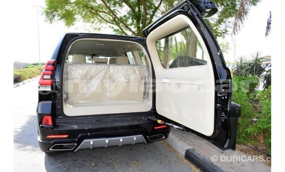 Acheter Import Voiture Toyota Prado Noir à Import - Dubai, Attapeu Province Acheter Import Voiture Toyota Prado Noir à Import - Dubai, Attapeu Province