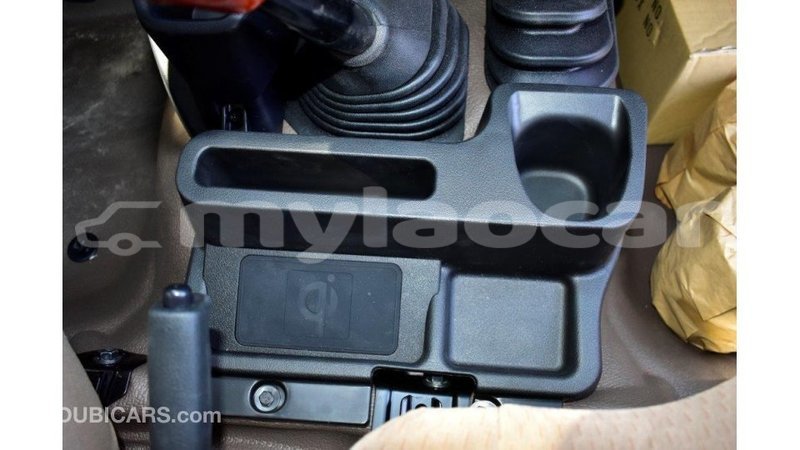 Big with watermark toyota land cruiser attapeu province import dubai 2006