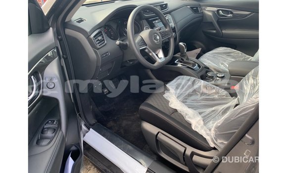 Buy Import Nissan Evalia Other Truck in Import - Dubai in Attapeu Province Buy Import Nissan Evalia Other Truck in Import - Dubai in Attapeu Province