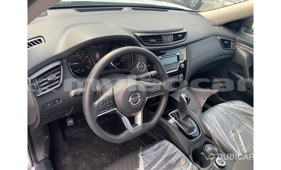 Buy Import Nissan Evalia Other Truck in Import - Dubai in Attapeu Province Buy Import Nissan Evalia Other Truck in Import - Dubai in Attapeu Province