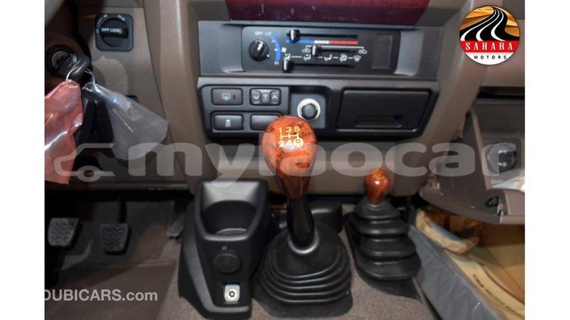 Big with watermark toyota land cruiser attapeu province import dubai 2015