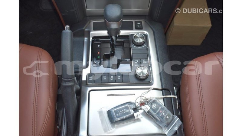 Big with watermark toyota land cruiser attapeu province import dubai 2017