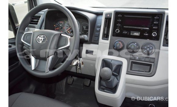Buy Import Toyota Hiace White Car in Import - Dubai in Attapeu Province Buy Import Toyota Hiace White Car in Import - Dubai in Attapeu Province