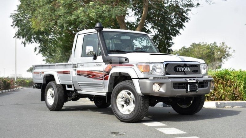 Big with watermark toyota land cruiser attapeu province import dubai 2019