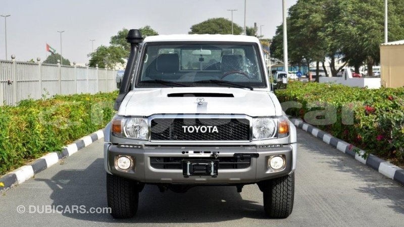 Big with watermark toyota land cruiser attapeu province import dubai 2019