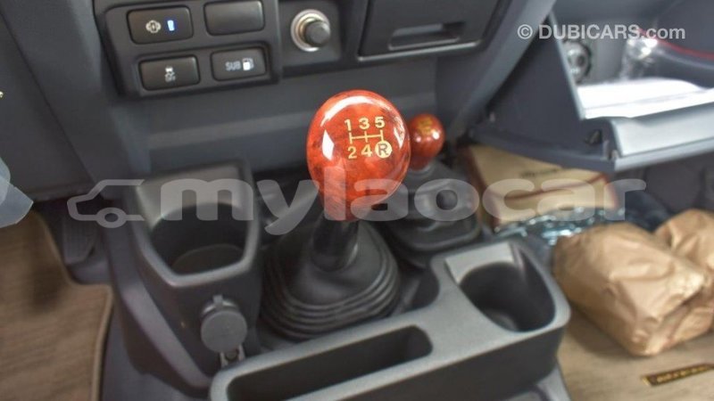 Big with watermark toyota land cruiser attapeu province import dubai 2019