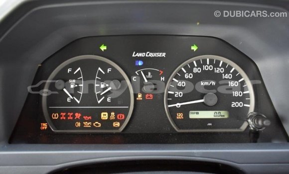 Buy Import Toyota Land Cruiser Other Car in Import - Dubai in Attapeu Province Buy Import Toyota Land Cruiser Other Car in Import - Dubai in Attapeu Province