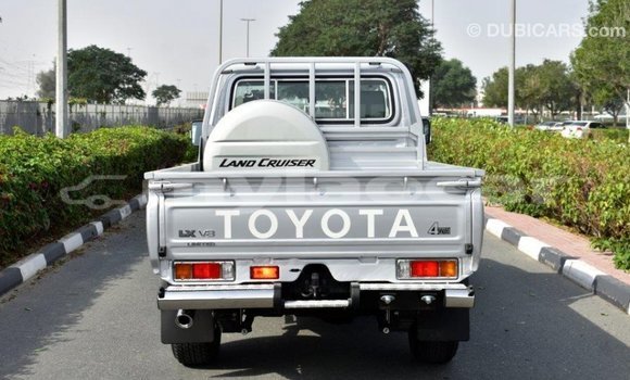 Buy Import Toyota Land Cruiser Other Car in Import - Dubai in Attapeu Province Buy Import Toyota Land Cruiser Other Car in Import - Dubai in Attapeu Province