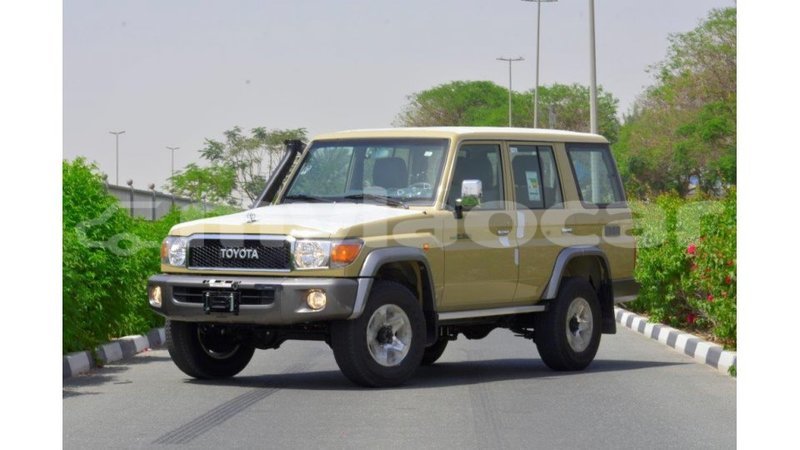 Big with watermark toyota land cruiser attapeu province import dubai 2020