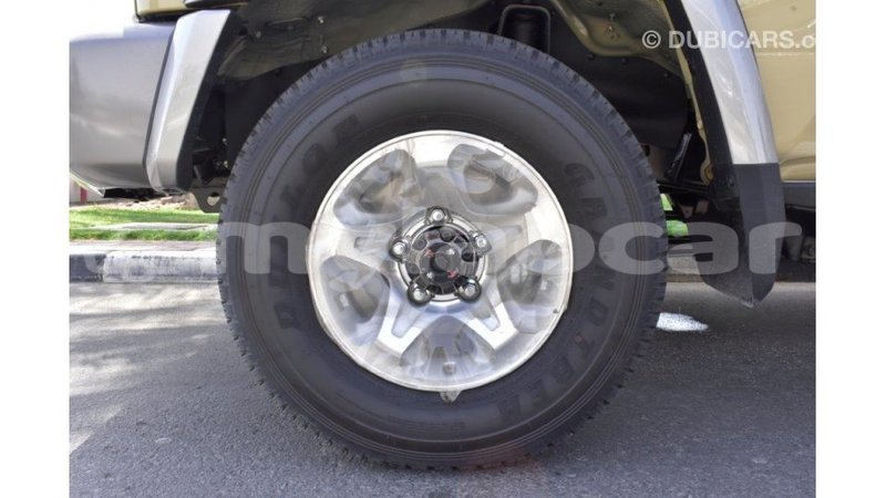 Big with watermark toyota land cruiser attapeu province import dubai 2020