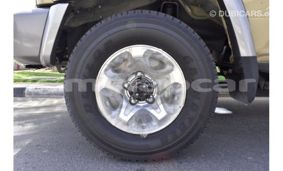 Buy Import Toyota Land Cruiser Beige Car in Import - Dubai in Attapeu Province Buy Import Toyota Land Cruiser Beige Car in Import - Dubai in Attapeu Province