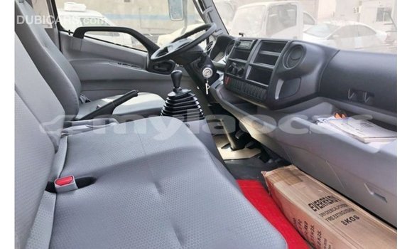 Buy Import Hino 300 Series White Truck in Import - Dubai in Attapeu Province Buy Import Hino 300 Series White Truck in Import - Dubai in Attapeu Province
