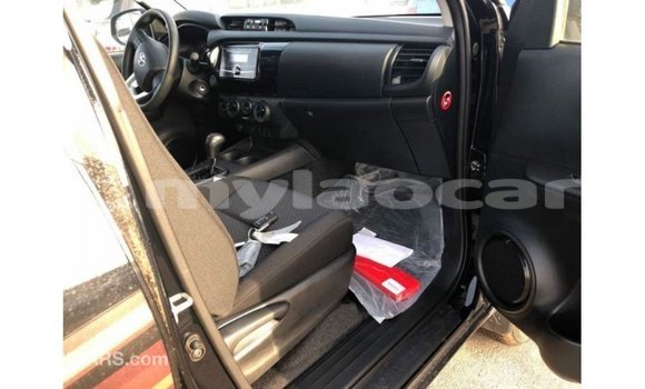 Buy Import Toyota Hilux Black Car in Import - Dubai in Attapeu Province Buy Import Toyota Hilux Black Car in Import - Dubai in Attapeu Province