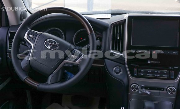 Buy Import Toyota Land Cruiser Black Car in Import - Dubai in Attapeu Province Buy Import Toyota Land Cruiser Black Car in Import - Dubai in Attapeu Province