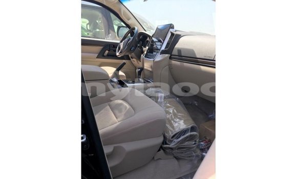 Buy Import Toyota Land Cruiser Black Car in Import - Dubai in Attapeu Province Buy Import Toyota Land Cruiser Black Car in Import - Dubai in Attapeu Province