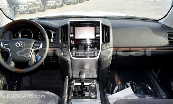 Buy Import Toyota Land Cruiser Black Car in Import - Dubai in Attapeu Province Buy Import Toyota Land Cruiser Black Car in Import - Dubai in Attapeu Province