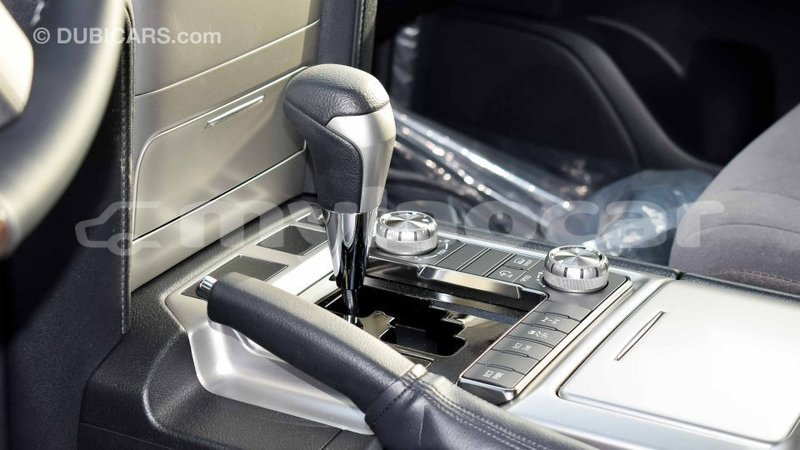 Big with watermark toyota land cruiser attapeu province import dubai 2043