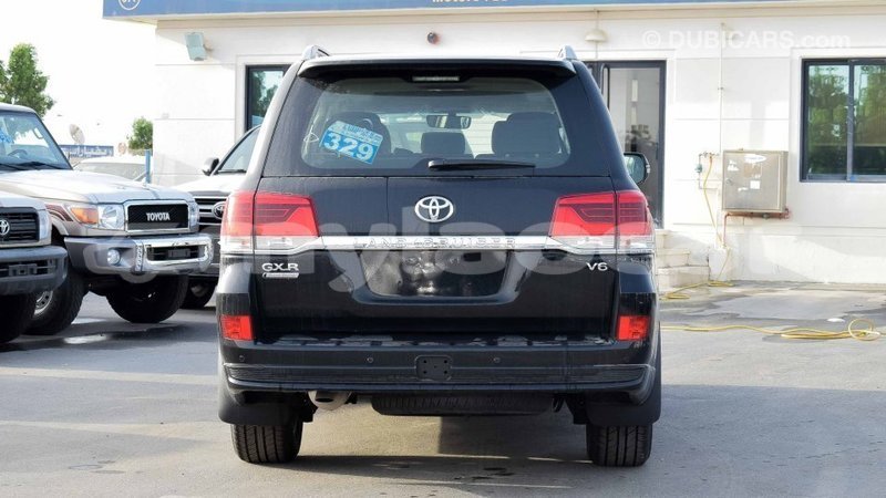 Big with watermark toyota land cruiser attapeu province import dubai 2043