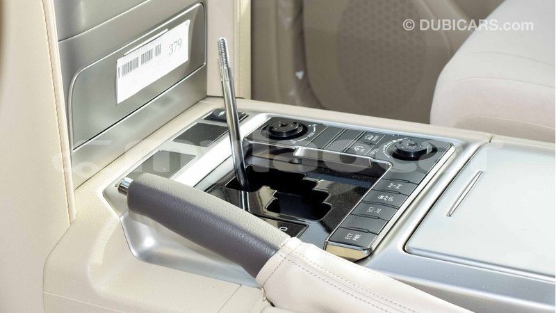 Big with watermark toyota land cruiser attapeu province import dubai 2044